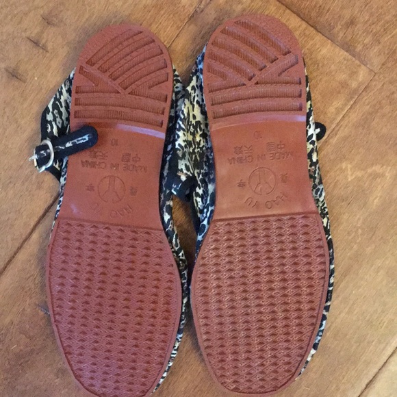 Urban outfitters Mary Jane shoes - Picture 2 of 2